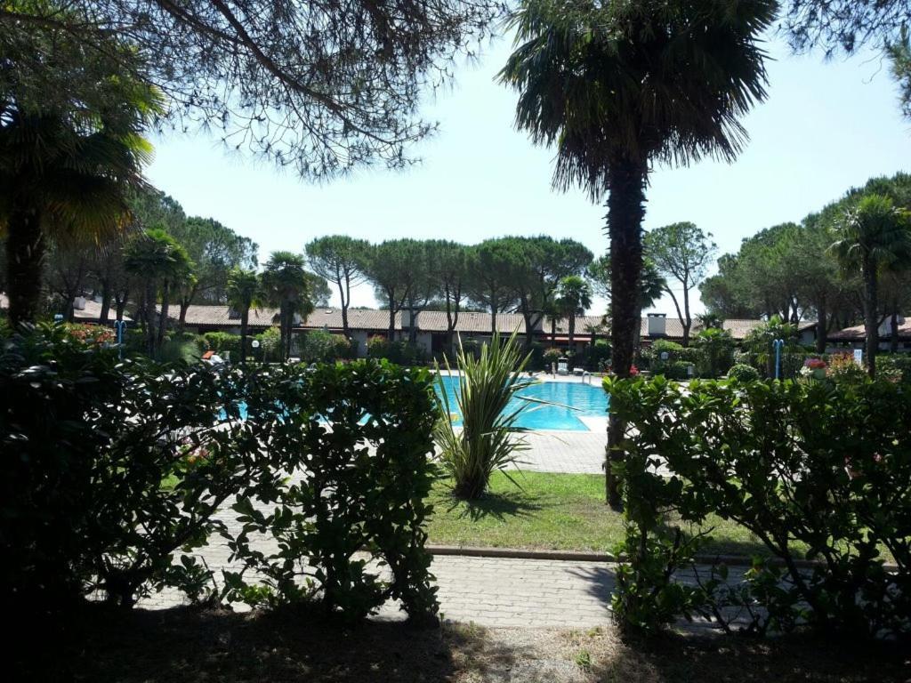 Villetta Corte Grande Villa อาปริลเลีย มาริตติมา ภายนอก รูปภาพ