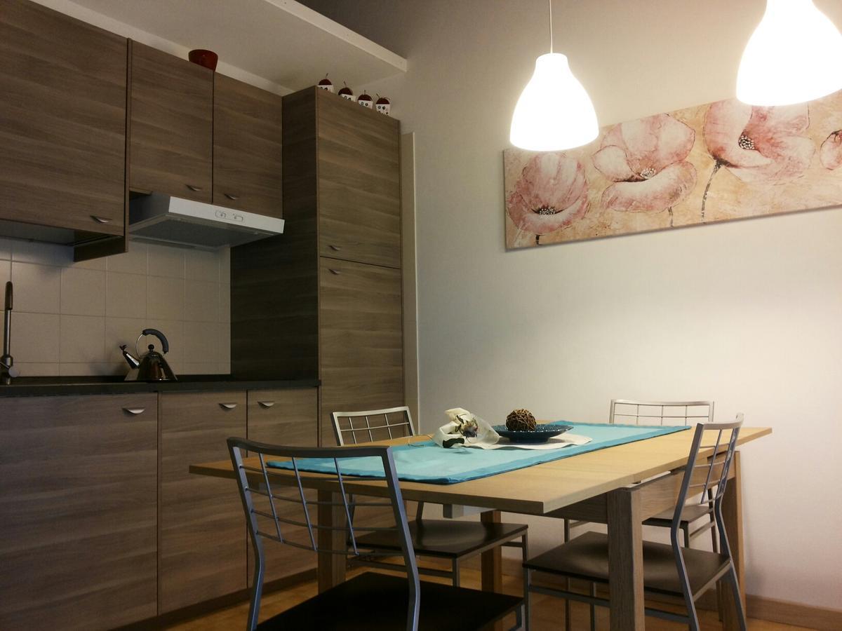 Villetta Corte Grande Villa อาปริลเลีย มาริตติมา ภายนอก รูปภาพ